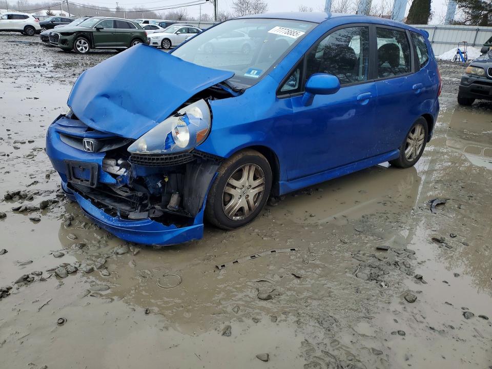 HONDA FIT 2007 with VIN JHMGD38657S024241 - Photo from auction