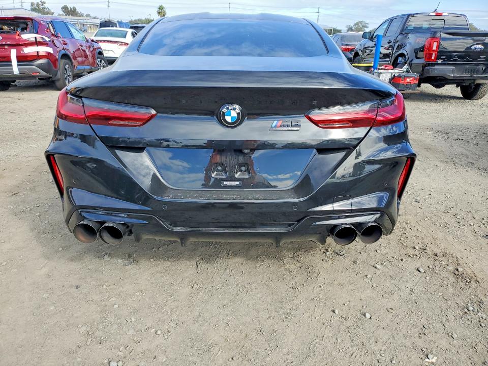 Photo 6 from auction – 2020 BMW M8 with VIN WBSAE0C0XLBM08363