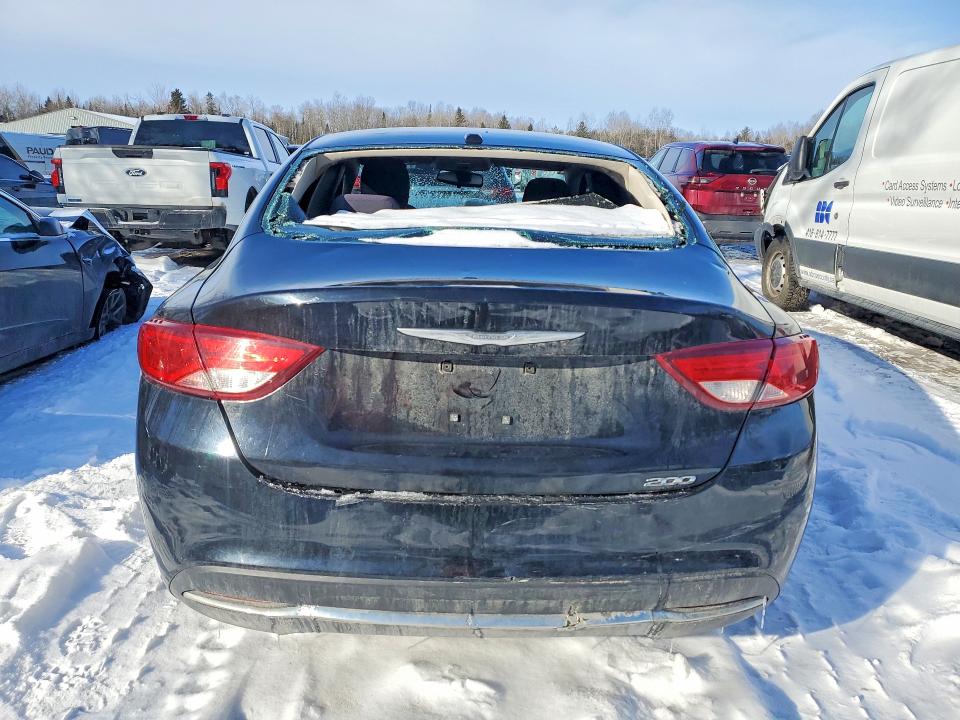 Photo 6 from auction – 2015 CHRYSLER 200 with VIN 1C3CCCAB6FN510679