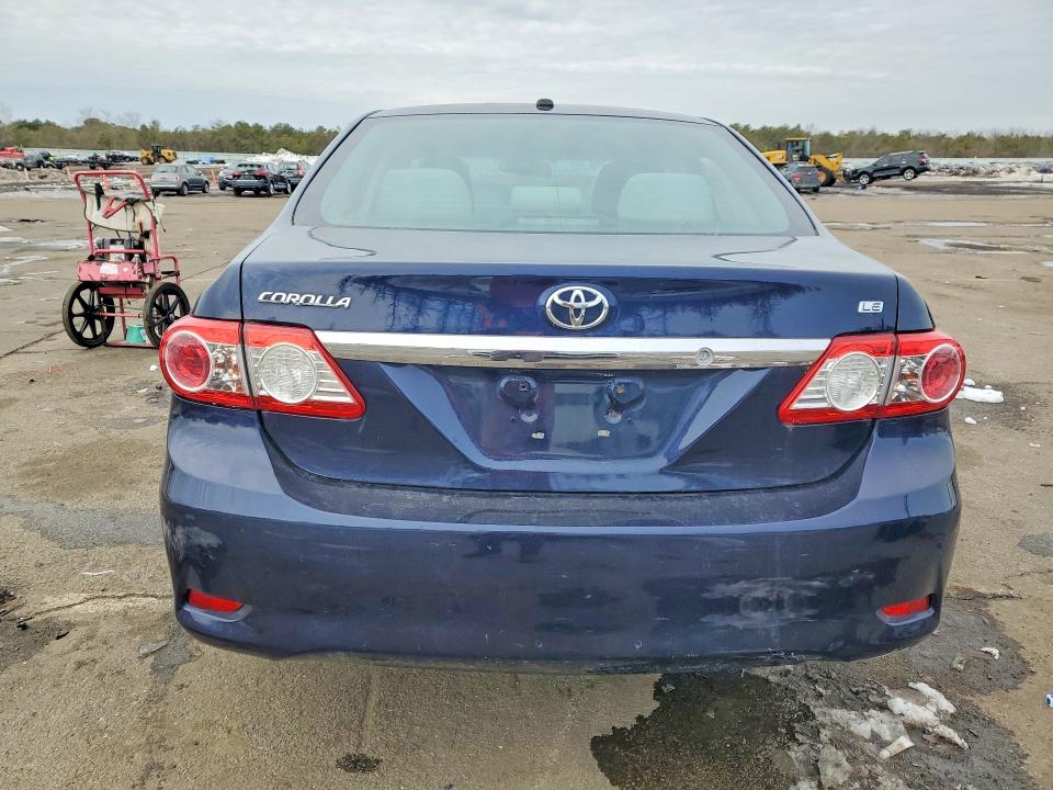 Photo 6 from auction – 2013 TOYOTA COROLLA with VIN 2T1BU4EE8DC018203