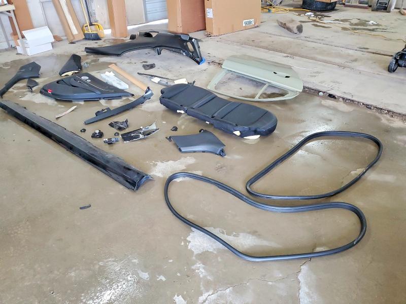 Photo 12 from auction – 2020 MERCEDES-BENZ E 350 with VIN WDDZF8DB3LA738024