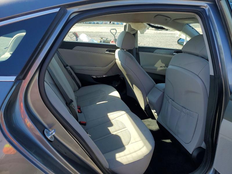 Photo 10 from auction – 2019 HYUNDAI SONATA with VIN 5NPE24AF2KH804137