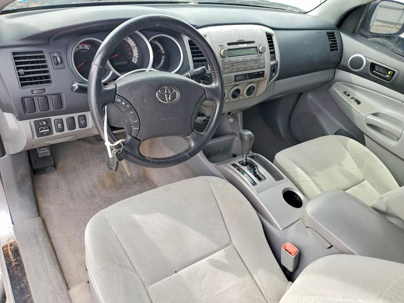 Photo 8 from auction – 2011 TOYOTA TACOMA with VIN 5TFUX4EN2BX007552
