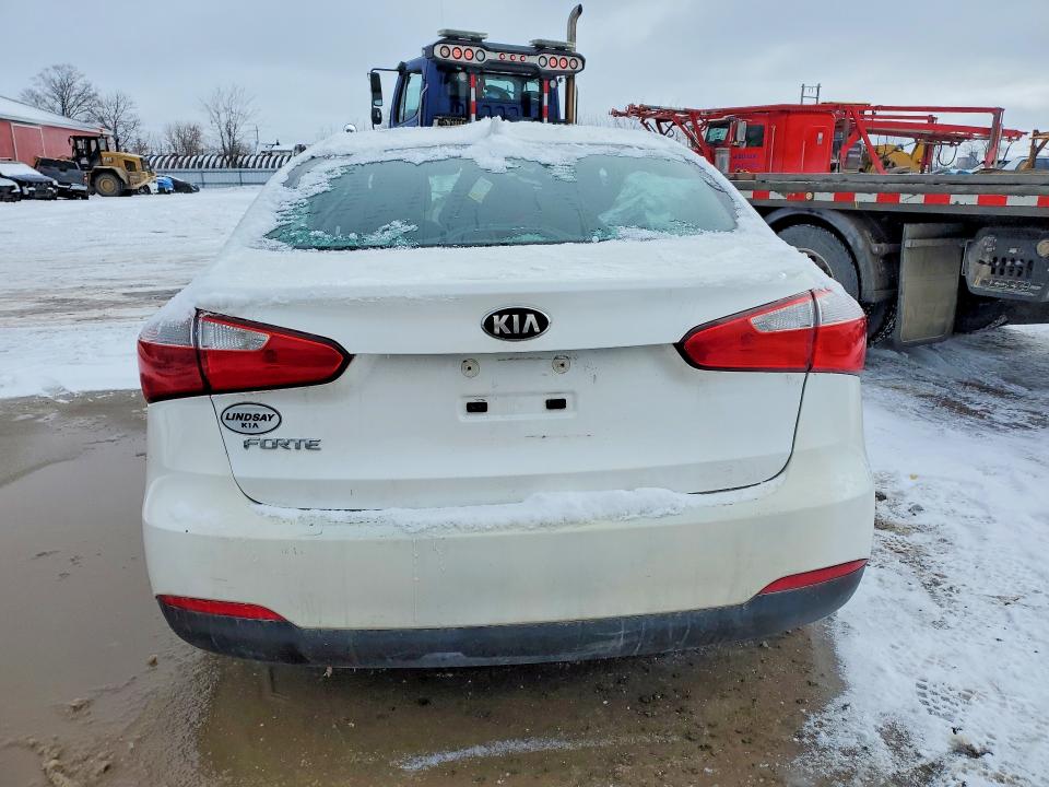 Photo 6 from auction – 2014 KIA FORTE with VIN KNAFX4A68E5072975