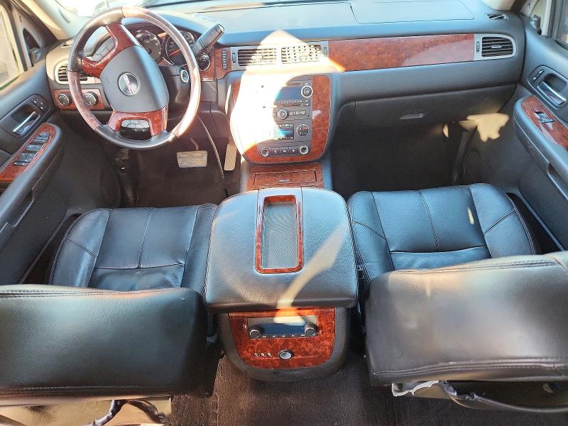 Photo 8 from auction – 2009 GMC SIERRA K25 with VIN 1GTHK63629F152212