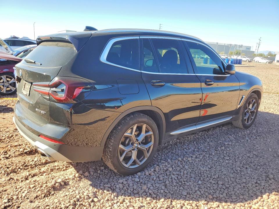 Photo 3 from auction – 2022 BMW X3 SDRIVE3 with VIN 5UX43DP05N9L83750