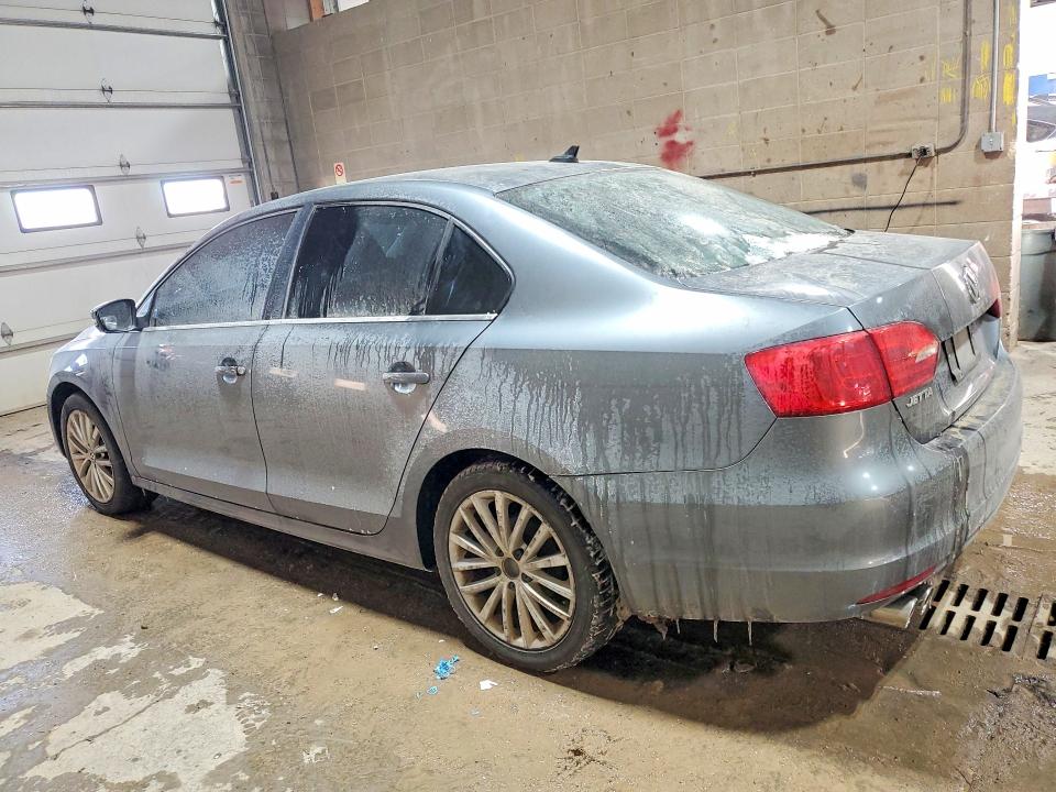 Photo 2 from auction – 2013 VOLKSWAGEN JETTA TDI with VIN 3VWLL7AJ4DM419442
