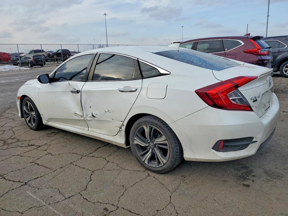 Photo 2 from auction – 2016 HONDA CIVIC with VIN 19XFC1F90GE022305
