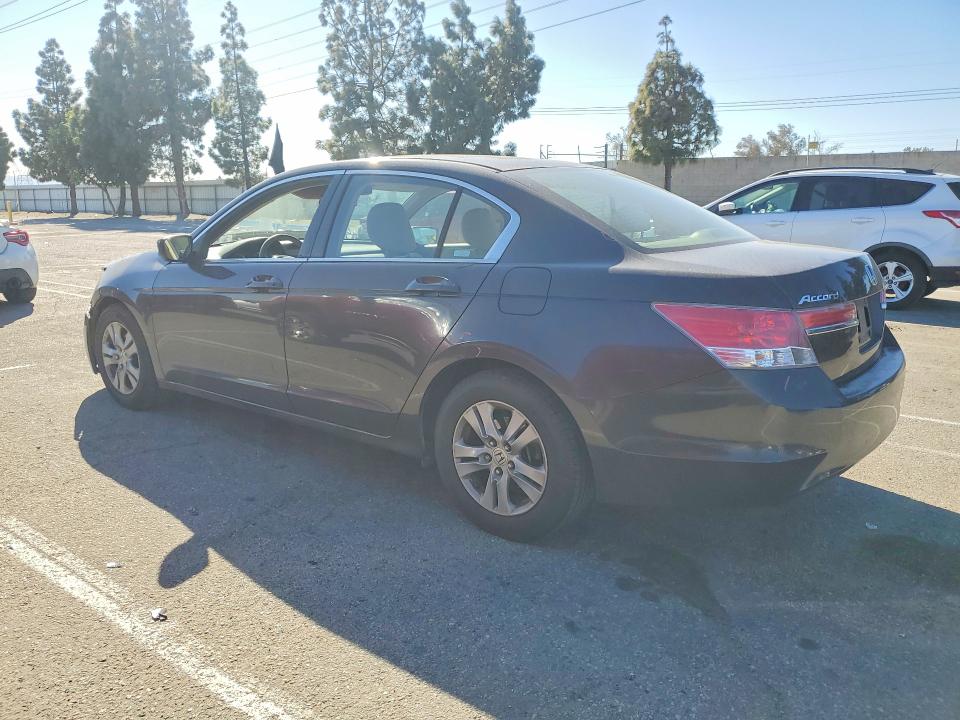 Photo 2 from auction – 2011 HONDA ACCORD with VIN 1HGCP2F4XBA014159