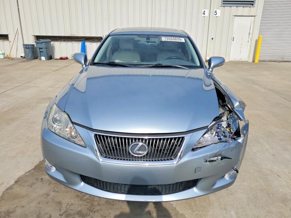 Photo 5 from auction – 2009 LEXUS IS with VIN JTHBK262192087494