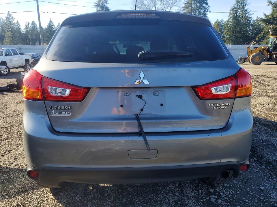Photo 6 from auction – 2015 MITSUBISHI OUTLANDER with VIN 4A4AP3AU6FE029929