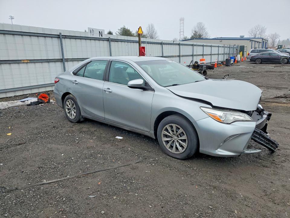 Photo 4 from auction – 2016 TOYOTA CAMRY with VIN 4T4BF1FK7GR545221