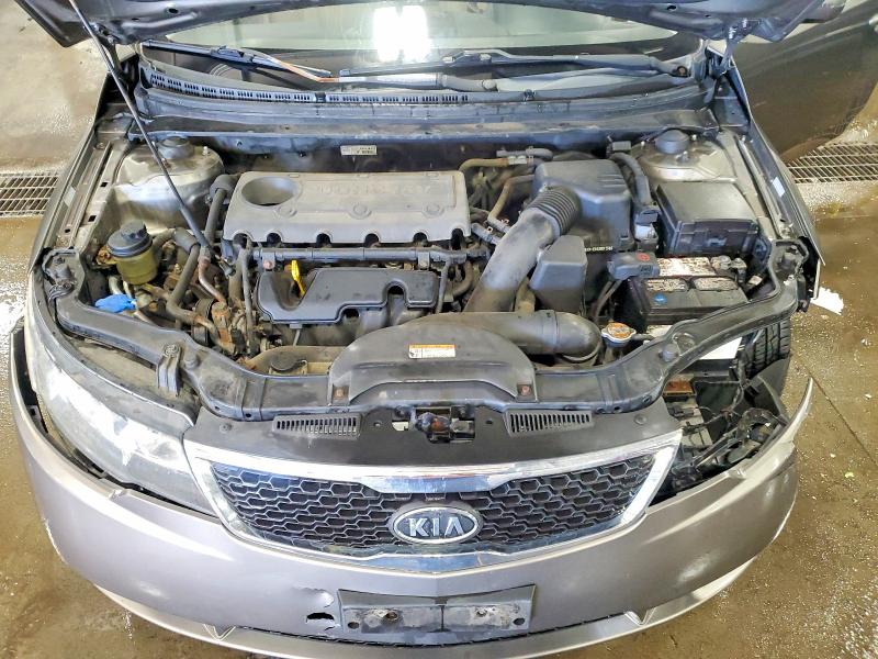 Photo 11 from auction – 2011 KIA FORTE with VIN KNAFU4A27B5401828