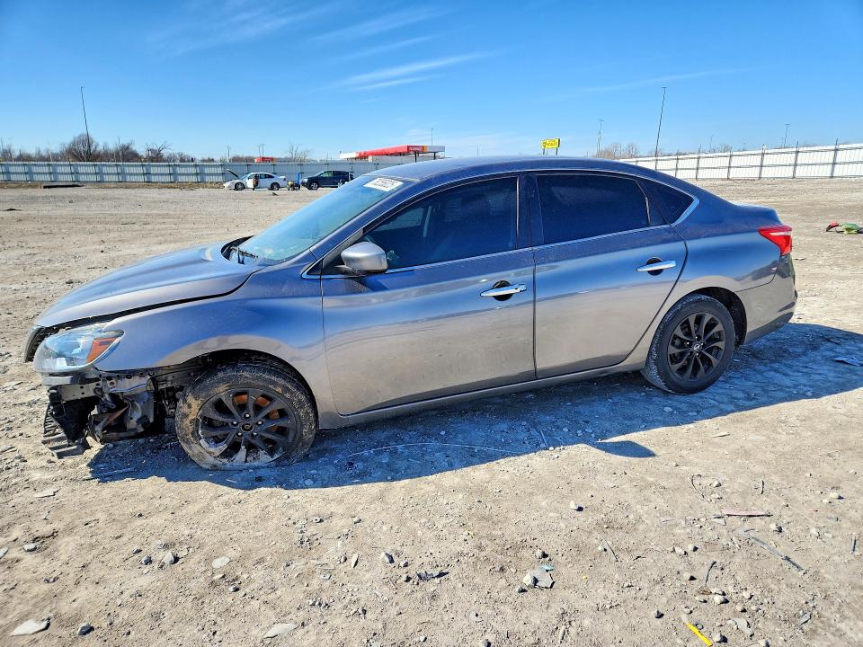NISS SENTRA 2018 with VIN 3N1AB7AP4JL631683 - Photo from auction