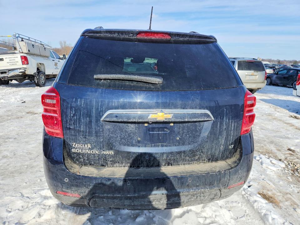 Photo 6 from auction – 2017 CHEVROLET EQUINOX LT with VIN 2GNFLFEK4H6313397