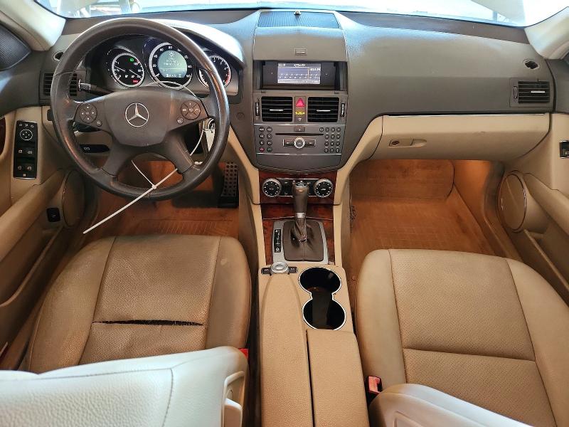 Photo 8 from auction – 2010 MERCEDES-BENZ C with VIN WDDGF5EB2AR117599