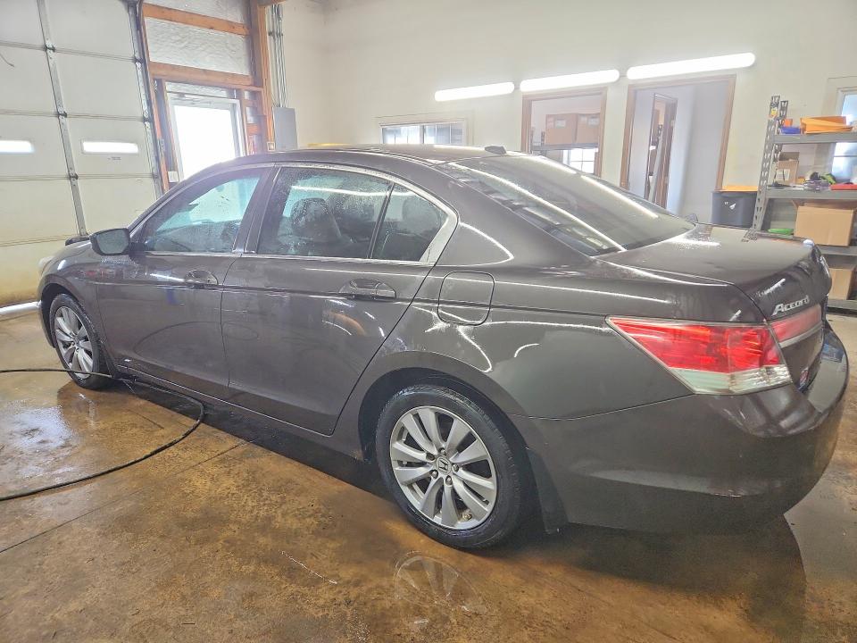 Photo 2 from auction – 2011 HONDA ACCORD with VIN 1HGCP2F83BA154394