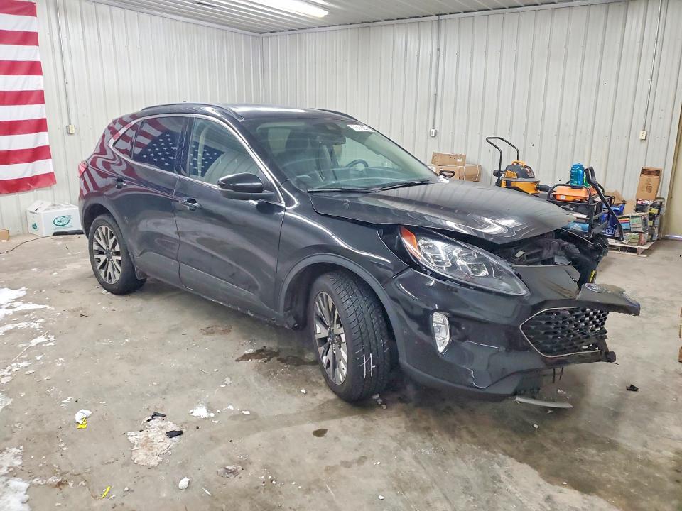 Photo 4 from auction – 2020 FORD ESCAPE with VIN 1FMCU9J93LUC18381