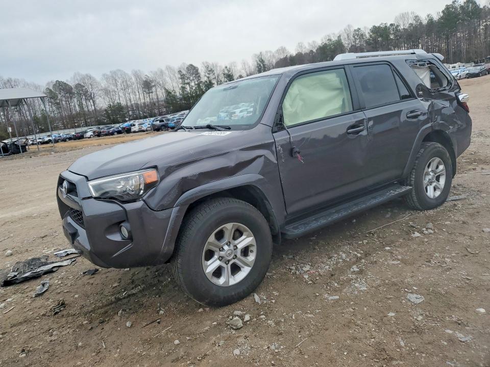 TOYOTA 4RUNNER 2018 with VIN JTEBU5JRXJ5527938 - Photo from auction