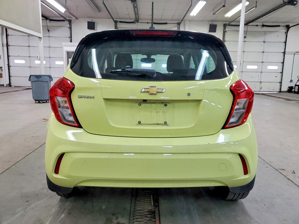 Фото 6 с аукциона – 2017 CHEVROLET SPARK LS с VIN KL8CB6SA7HC733066