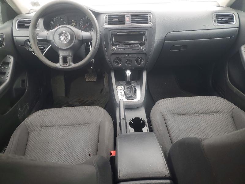 Photo 8 from auction – 2014 VOLKSWAGEN JETTA with VIN 3VW2K7AJ3EM310843