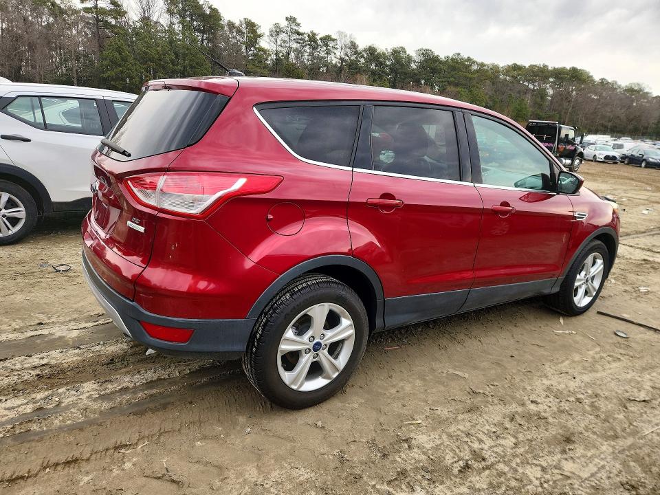 Photo 3 from auction – 2014 FORD ESCAPE with VIN 1FMCU0GX5EUD77942