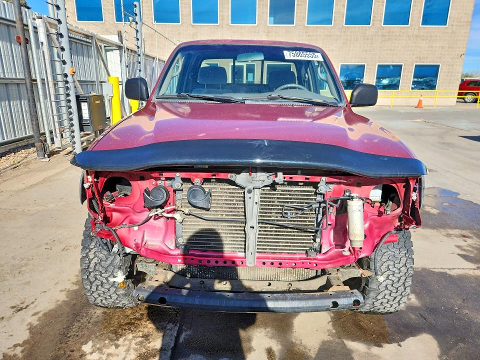 Photo 5 from auction – 2002 TOYOTA TACOMA XTR with VIN 5TEWN72N82Z045753