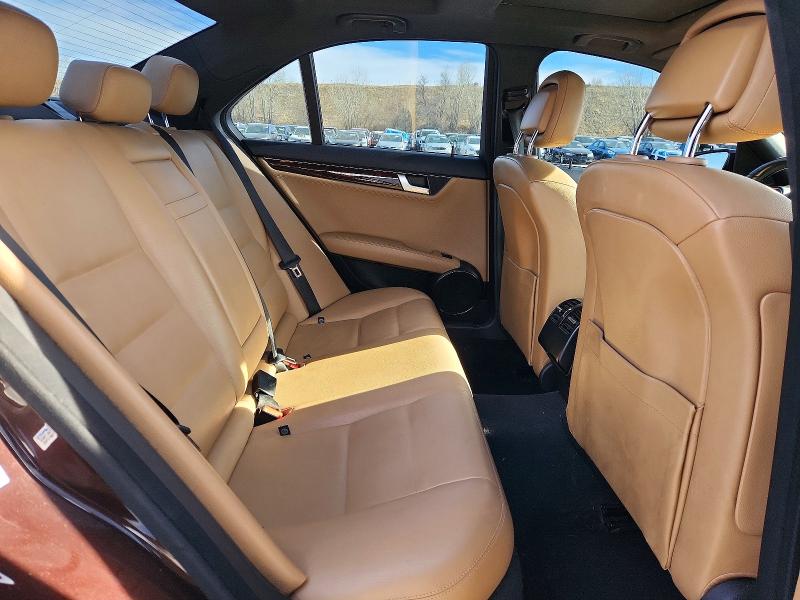 Photo 10 from auction – 2012 MERCEDES-BENZ C 300 4MAT with VIN WDDGF8BB0CF858201