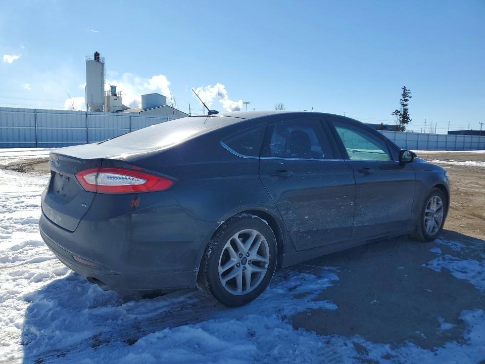 Photo 3 from auction – 2015 FORD FUSION with VIN 3FA6P0H71FR160250