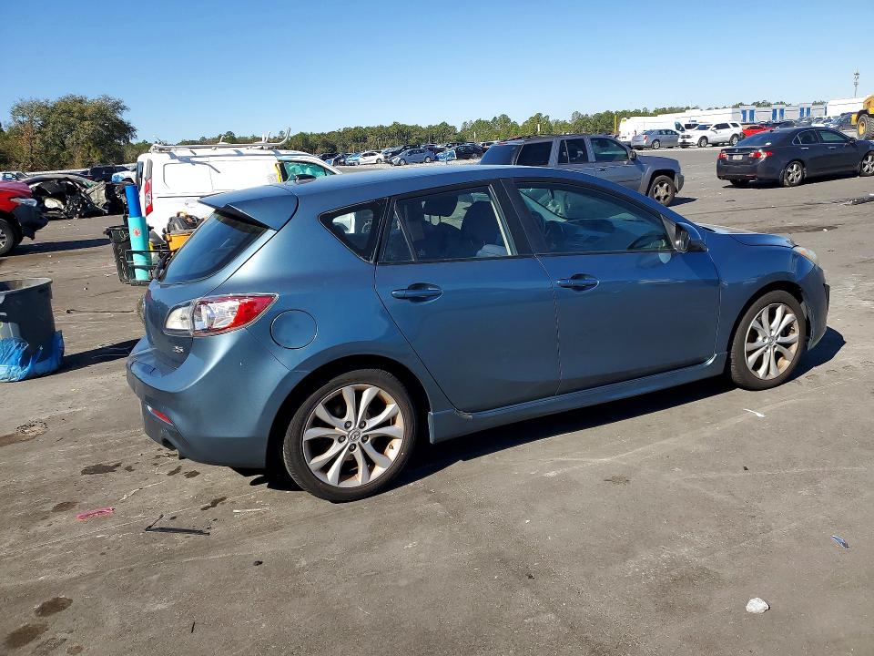 Photo 3 from auction – 2011 MAZDA 3 with VIN JM1BL1K50B1411457