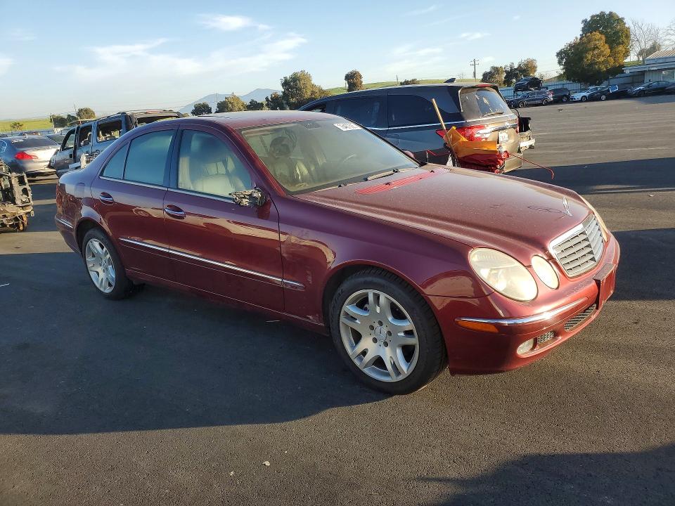 Photo 4 from auction – 2003 MERCEDES-BENZ E with VIN WDBUF70J53A138955