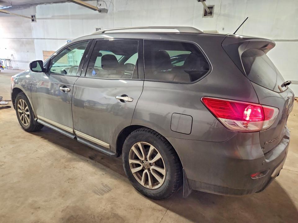Photo 2 from auction – 2015 NISSAN PATHFINDER with VIN 5N1AR2MM8FC631486