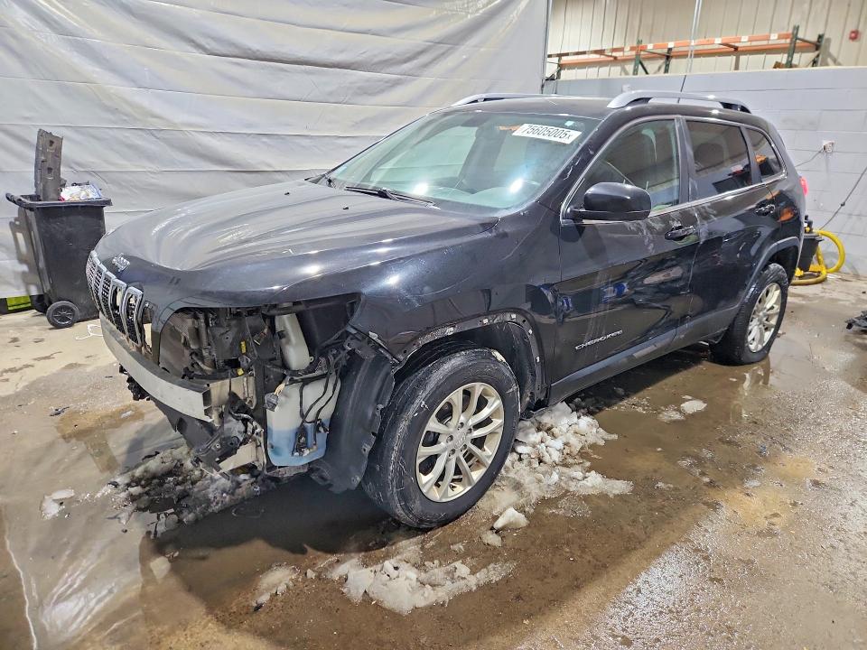 JEEP CHEROKEE L 2019 with VIN 1C4PJMCB1KD473885 - Photo from auction
