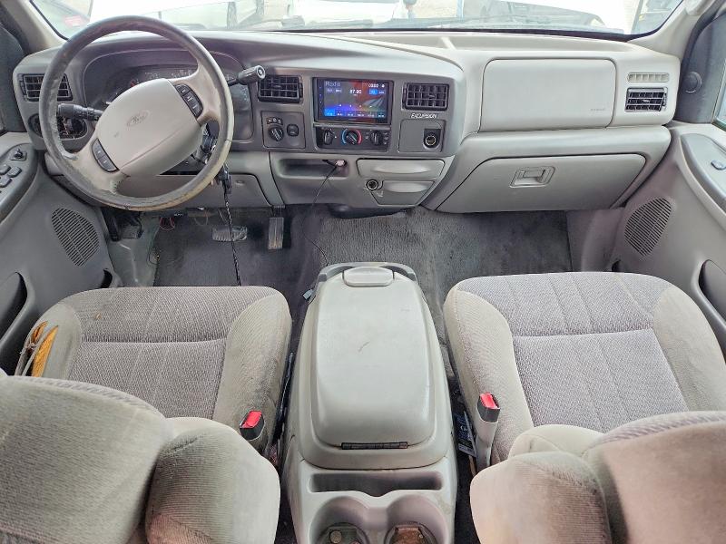 Photo 8 from auction – 2000 FORD EXCURSION with VIN 1FMNU41S2YEB84966