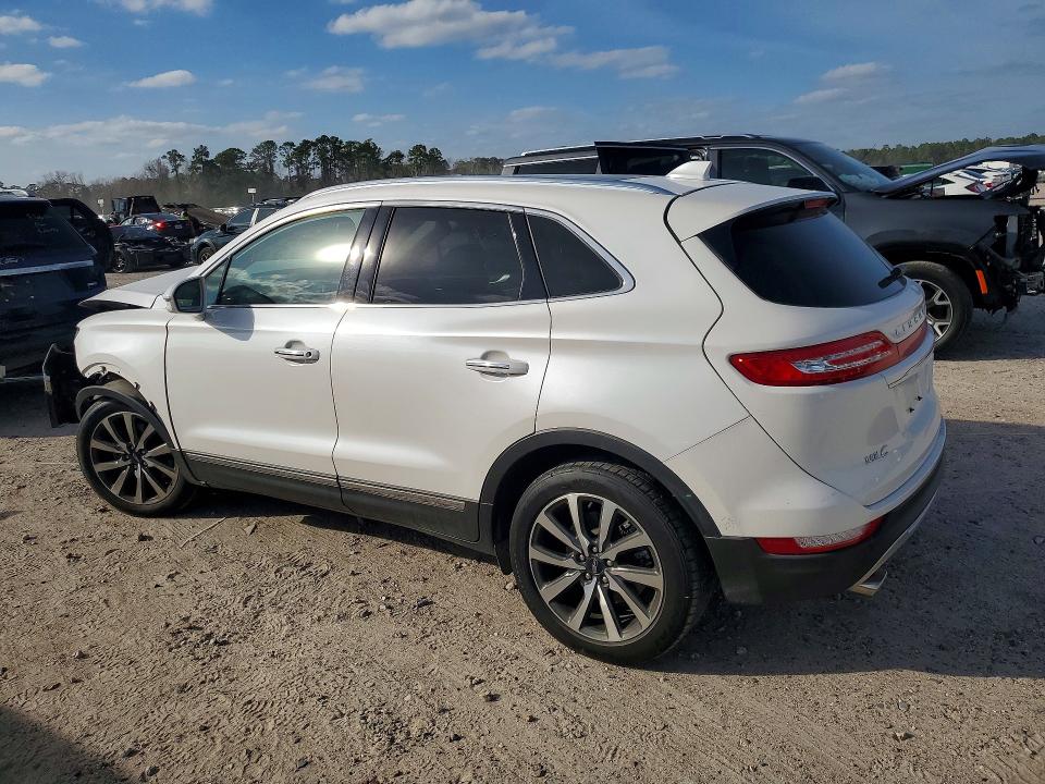 Photo 2 from auction – 2019 LINCOLN MKC with VIN 5LMCJ3C97KUL25903