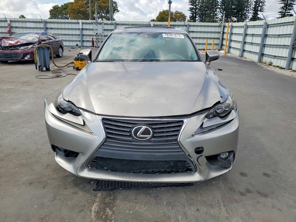 Photo 5 from auction – 2015 LEXUS IS with VIN JTHBF1D21F5057309