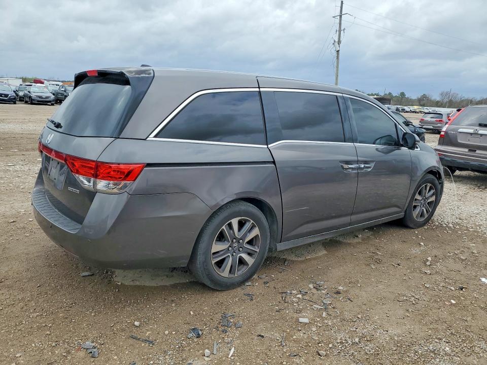 Photo 3 from auction – 2015 HONDA ODYSSEY with VIN 5FNRL5H91FB114551