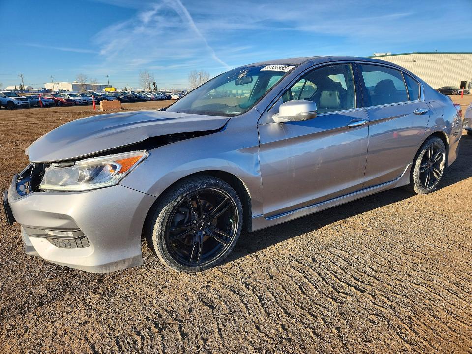 HONDA ACCORD 2017 with VIN 1HGCR2F50HA810253 - Photo from auction