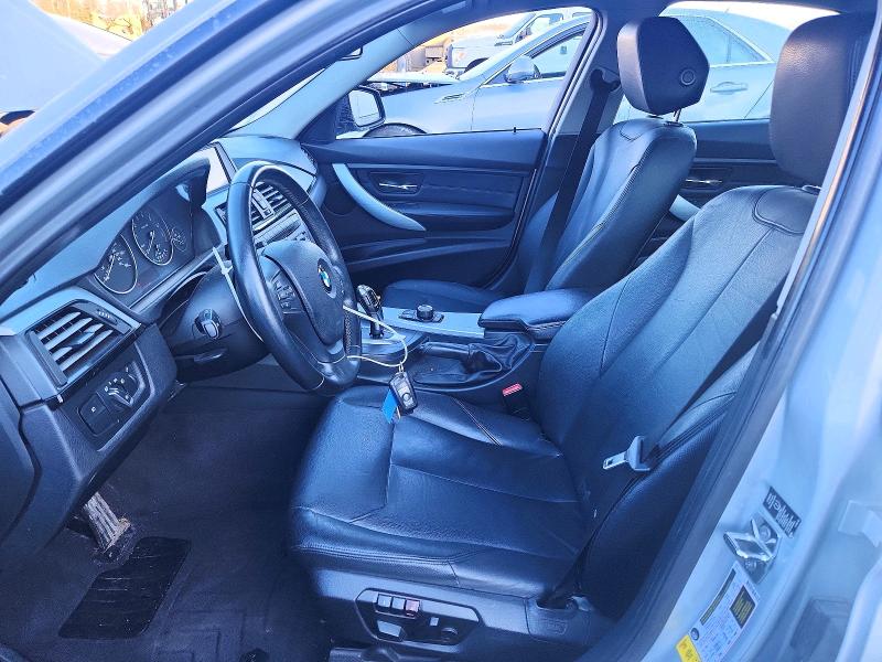 Photo 7 from auction – 2012 BMW 328 with VIN WBA3C1C50CF434354