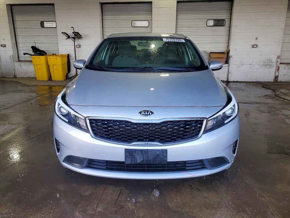 Photo 5 from auction – 2017 KIA FORTE with VIN 3KPFK4A71HE114227