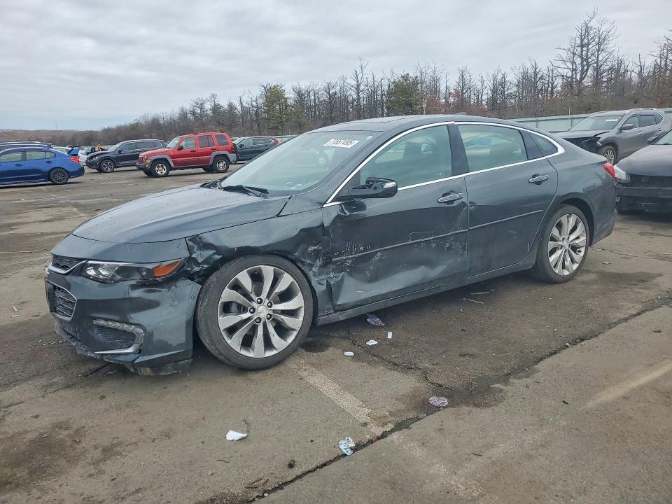 CHEVROLET MALIBU 2017 with VIN 1G1ZH5SX2HF277841 - Photo from auction