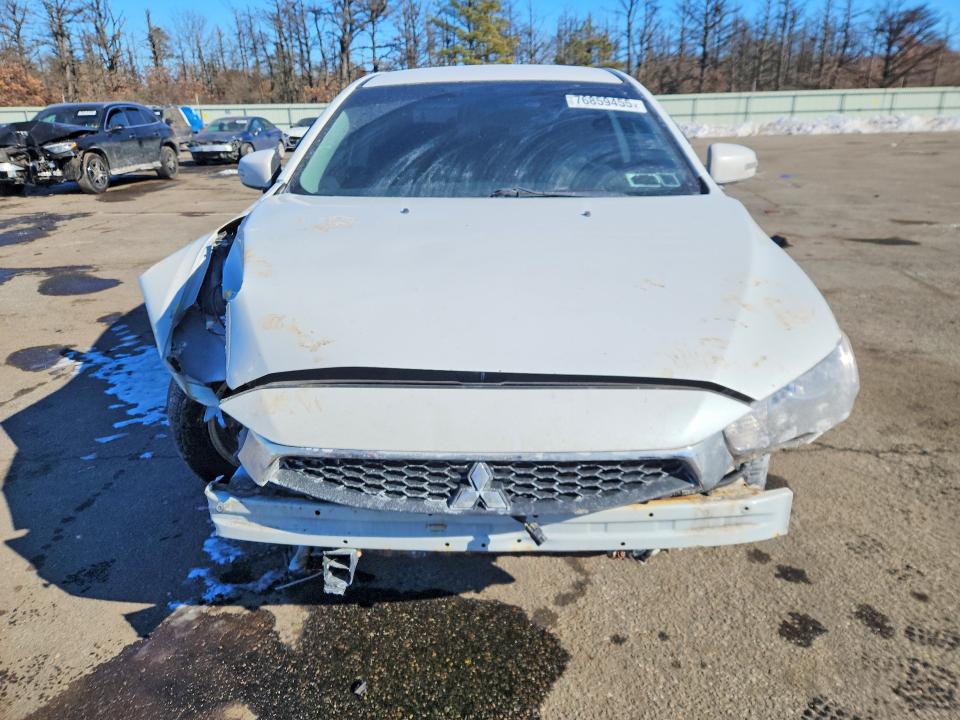 Photo 5 from auction – 2017 MITSUBISHI LANCER with VIN JA32U2FU5HU012344