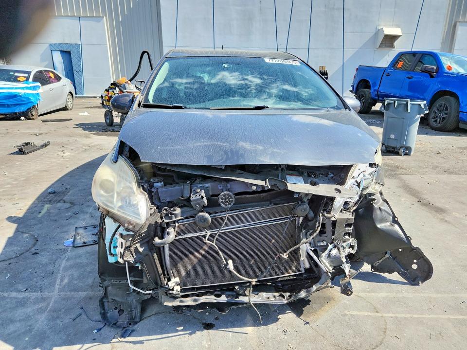 Photo 5 from auction – 2015 TOYOTA PRIUS with VIN JTDKN3DU1F0467963