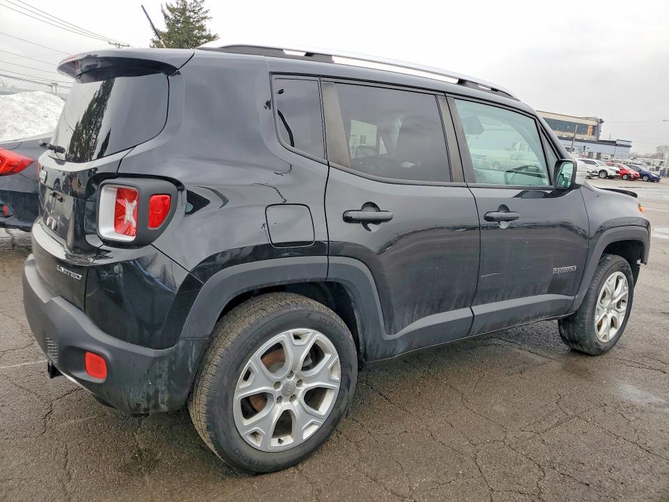 Photo 3 from auction – 2015 JEEP RENEGADE with VIN ZACCJBDT5FPB83960