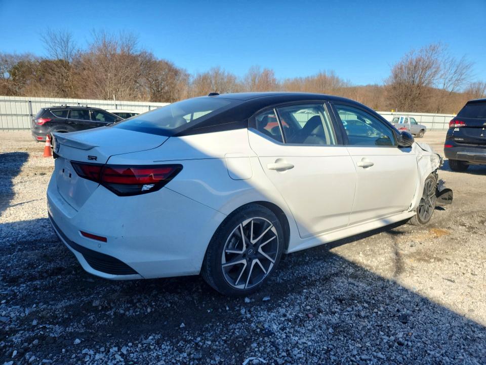 Photo 3 from auction – 2025 NISSAN SENTRA with VIN 3N1AB8DV2SY219458