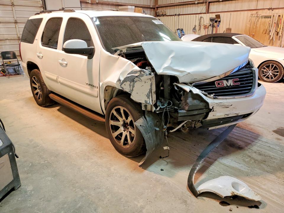 Photo 4 from auction – 2007 GMC YUKON with VIN 1GKFK130X7J154553