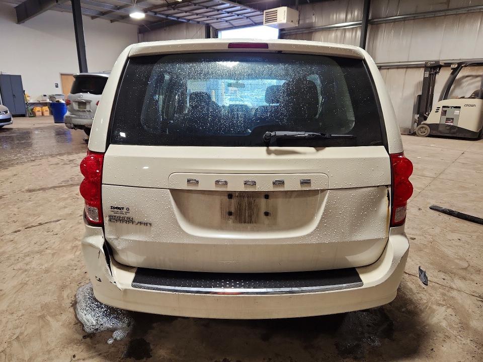Photo 6 from auction – 2012 DODGE GRAND CARAVAN with VIN 2C4RDGBGXCR311962