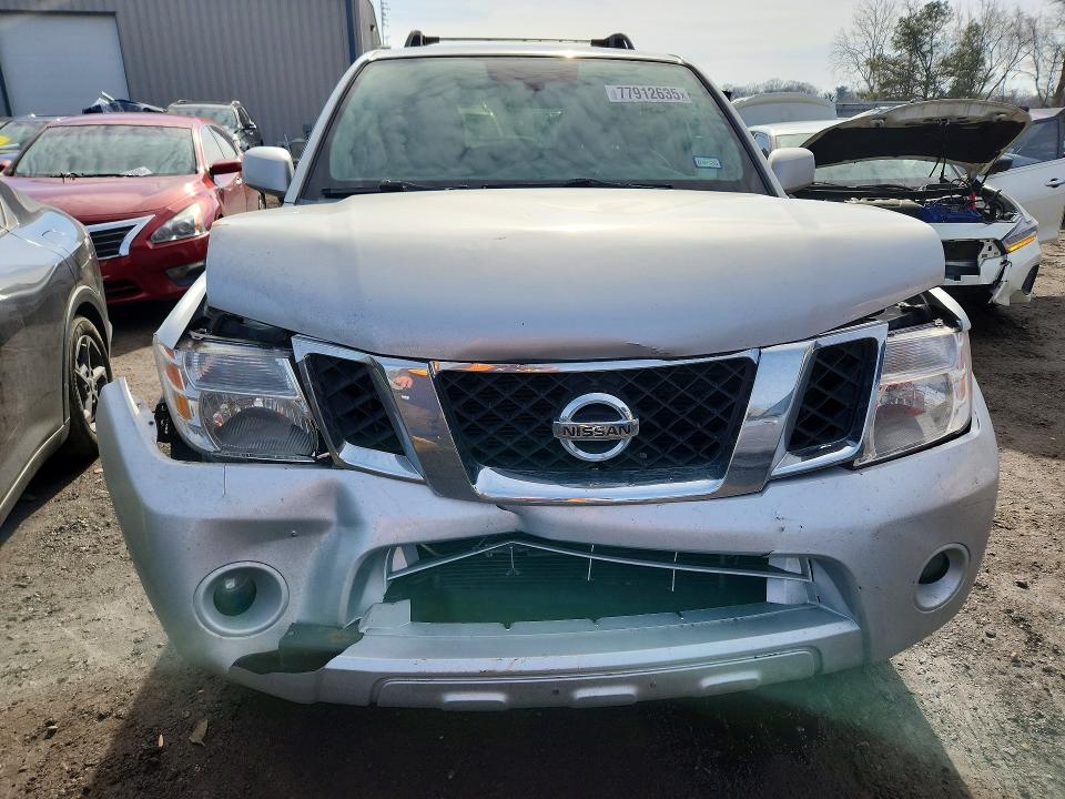 Photo 5 from auction – 2012 NISSAN PATHFINDER with VIN 5N1AR1NN9CC611700