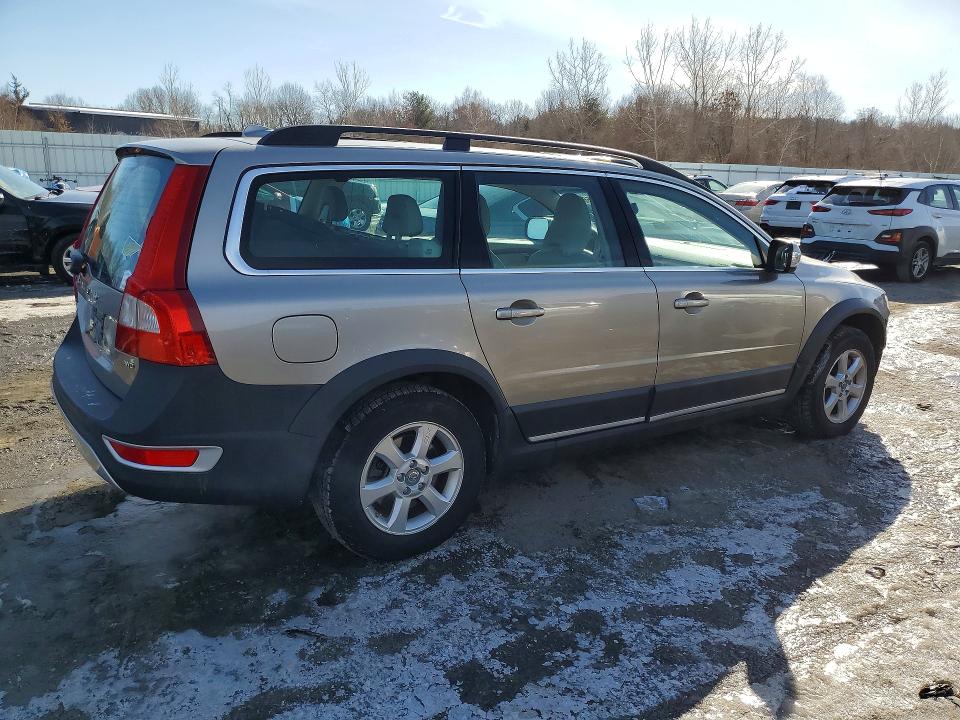 Photo 3 from auction – 2011 VOLVO XC70 3.2 with VIN YV4940BZ1B1101341