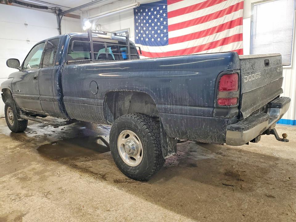 Photo 2 from auction – 2001 DODGE RAM 2500 with VIN 1B7KF23Z01J198846